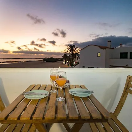 Lightbooking Lagos El Apartment *